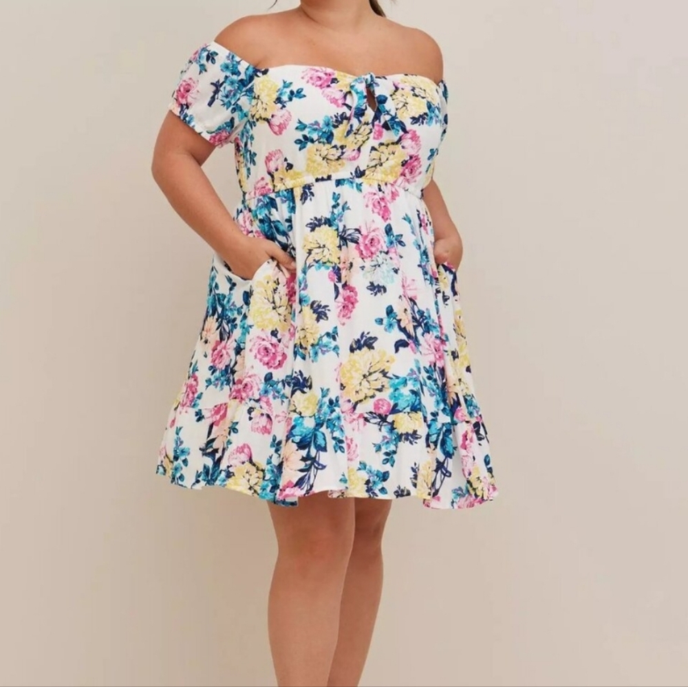 Torrid Floral Gauze Skater Dress 00 NWT
